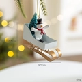 Nordischer blauer Schlitten mit Schneemann und Mini-Weihnachtsbaum, 9.5cm Festdekoration - Schneemann Eisenschlitten