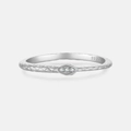 Elegant S925 sterling silver ring with textured band and three inlaid sparkling zircons - US 6 / Silver Quilted Three Diamond