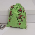 Christmas burlap drawstring bag in green with Santa Claus and mushroom prints - 10*14cm / Green Santa Claus Style