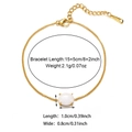 Dettaglio del bracciale dorato in acciaio con pietra bianca e misure delle dimensioni - Bracciale / Bianco