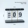 Calendrier de bureau noir avec support en métal doré mesurant 20 cm sur 14 cm - Ornement de Calendrier Noir (Assemblé)