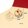 Détail des pendentifs émaillés carpe koï et soleil levant avec dimensions 30x26mm - Carpe Koi au Lever du Soleil