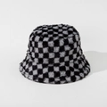 Close-up detail of plush checkerboard fisherman hat featuring soft faux fur texture - M (56-58cm) / Gray
