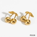 Élégantes boucles d'oreilles cerises en acier inoxydable doré avec une finition polie - Boucles d'Oreilles (KD3228) / Doré