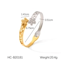 Détail du bracelet fleur bicolore avec dimensions de 1,41 cm de tête et 0,51 cm de largeur - Style Fleur Superposée (HC-B20181)