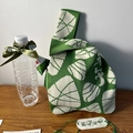 Borsa regalo in maglia verde e bianca con motivo tradizionale zongzi per metà autunno - Stile Barca Drago