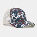 Vista laterale del cappello trucker con stampa mucca e motivi geometrici su sfondo grigio - Motivo geometrico con stampa mucca stile etnico (Colore n. 5)