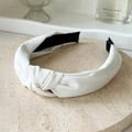 Serre-tête en tissu blanc noué avec texture de tissage minimaliste et doublure intérieure noire - Blanc