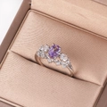Adjustable 18K silver ring featuring an oval purple zircon and V-shaped accents - Purple Oval Elegant White Gold Style (Style 7 White Gold)
