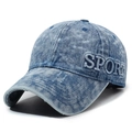 Berretto da baseball vintage in denim lavato azzurro con ricamo SPORT e dettagli usurati - Regolabile / Blu scuro