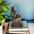 Escultura artística de bronce para mujer para decoración de escritorio y fitness - Belleza Autodisciplinada / Bronce
