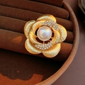 Detail of vintage golden flower brooch with large white pearl and sparkling crystals - Gold Brushed Pearl Flower Style (39#)