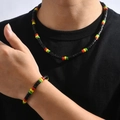 Elastisches Halsketten- und Armbandset aus schwarzen Holzperlen in Reggae-Farben - Holzperlen Halskette und Armband 2-teiliges Set