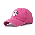 Detailansicht der pinkfarbenen Baseballkappe aus gewaschener Baumwolle mit Smiley - Erwachsenenkopfumfang (57-61cm) / Rosarot (Smiley)