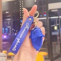 Blauer Hai-Hausschuh-Schlüsselanhänger mit Handschlaufe und goldenem Schlüsselring - Blau