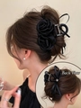 Elegante pinza per capelli con rose in seta nera, fiocco di raso e clip in metallo - Pinza per Capelli Rosa Nera