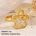Adjustable golden hollow flower ring in stainless steel with a 1.6cm floral motif - Hollow Flower 579 / Gold