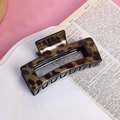 Klassische Haarklammer mit Leopardenmuster im quadratischen Design mit Glanzfinish - Dunkles Leopardenmuster Schwarz-Gold