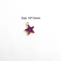 Detail eines violetten sternförmigen Legierungsanhängers mit Goldrand, 10x13mm - Kleiner Stern - Lila