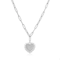 Détail du collier cœur argenté avec bordure en perles et effet marbre blanc - Collier Platine