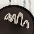 Pince à cheveux en métal argenté ondulé de 11 cm au design minimaliste irrégulier - 99# Vague d'Argent