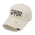 Détails de la broderie NEW YORK effilochée et finitions vintage sur la casquette beige - M (56-58cm) / Beige
