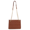 Sac bandoulière marron matelassé avec lettrage embossé et chaîne dorée élégante - Brun Clair