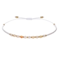 Handgeweven armband met 2mm gefacetteerde natuurstenen in wit en oranje met gouden kralen - Wit