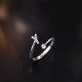 Ring aus 925er Sterlingsilber mit dem Buchstaben Y und Zirkonia-Steinen - Buchstabe Y