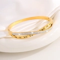 [184] Gold Roman-style Encircling Diamond Setting