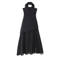 Nahaufnahme des schwarzen Neckholder-Kleids mit zweilagigem Chiffonsaum und hoher Taille - S / Schwarz
