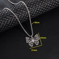 Collier minimaliste en acier inoxydable avec pendentif papillon ajouré sur fond noir - 155-Papillon B