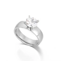 Anillo de acero inoxidable plateado con una gran circonia transparente de corte cojín - US 6 / Color Acero