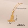 Collier pendentif botte de cowboy en acier doré avec dimensions et spécifications - Style de Botte de Cowboy à Motifs de Volutes Dorées (3#)