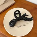 Matte black oversized bow hair claw clip for thick hair, 11.5cm length variant - 11.5cm x 4cm / Black