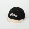 Détail de la broderie Fantasy et de l'étiquette sur la casquette bicolore pour enfants - 46-48 cm / Noir