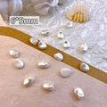 Macro detail of irregular baroque pearl nail charms sized 6x5mm for DIY nail art - Beige (6*5mm)