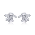 Detalle de pendientes de plata con racimo de cristales de circonita transparente rectangulares - Circoncita Blanca (Chapado en Platino)