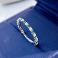 Minimalist S925 silver ring with alternating green and white gems on a dark background - US 5 / Green