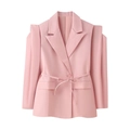 Roze damesblazer met geplooide schoudervullingen en een ceintuur voor een slanke taille - Roze