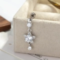 Piercing de oreja de plata con tres estrellas de circón brillante en terciopelo - Blanco