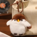 Simpatico portachiavi a forma di passero in peluche marrone e bianco su una borsa - Passero Marrone e Bianco / Marrone