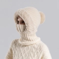 Cappello 3-in-1 beige in maglia con sciarpa e maschera, bordo in pelliccia e pompon - Beige