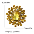 Lujoso broche de girasol en aleación con cristales ámbar y medidas del producto - Amarillo