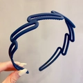 Navy blue wavy hairband with matte finish and non-slip teeth for women and girls - 19# Ring-Navy Blue