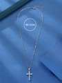 Zilveren kruis ketting met zirkonia steentjes en verstelbare ketting met karabijn - Zilver (K-1574)