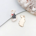 Golden alloy bunny charms with black enamel tuxedo and red bowtie design for jewelry - Rabbit (11912) / 1个装 (11x17mm) / Black