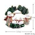 Christmas snowman wreath brooch with measurements 4.2cm height and 10.8g weight - xz4893 Christmas Snowman Family