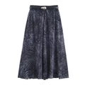 Chic dark grey animal print midi skirt with a slim black leather belt and silver buckle - XS / Grey Black Animal Print