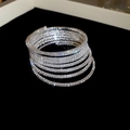 Elegante meerlaagse zirkonia bloem open armband met verzilvering op zwarte achtergrond - Zilver-8 Cirkels (1#HB3099)